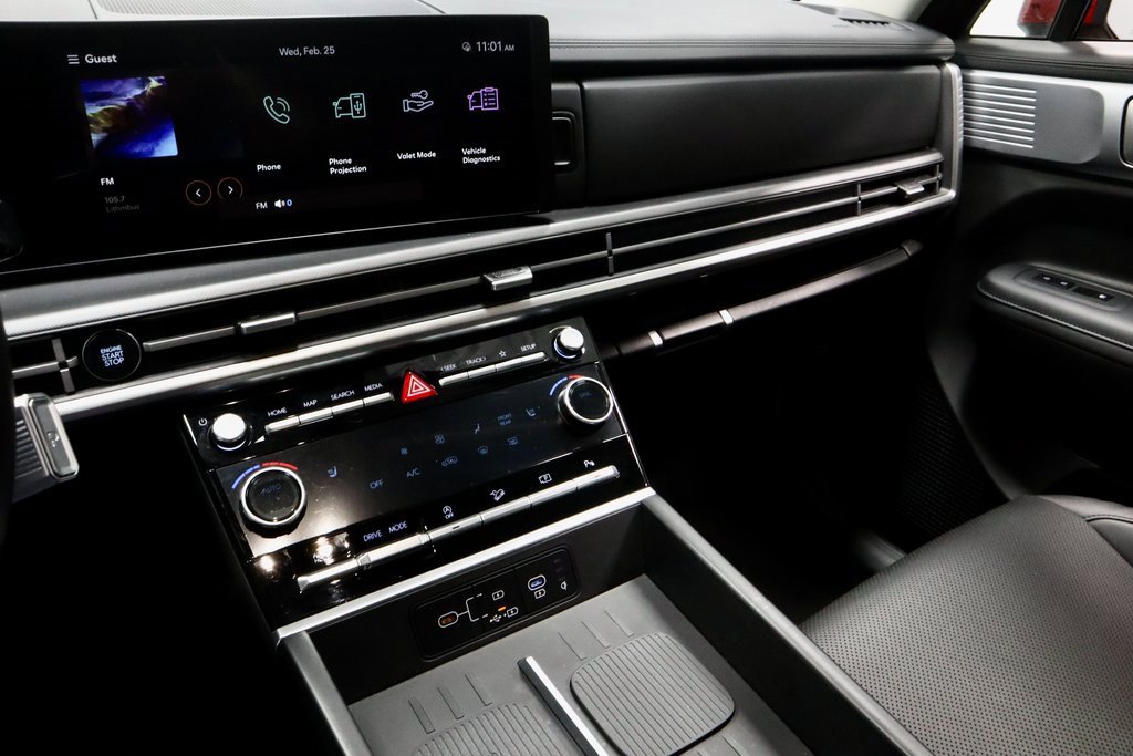 Used 2025 Hyundai Santa Fe SEL image 29