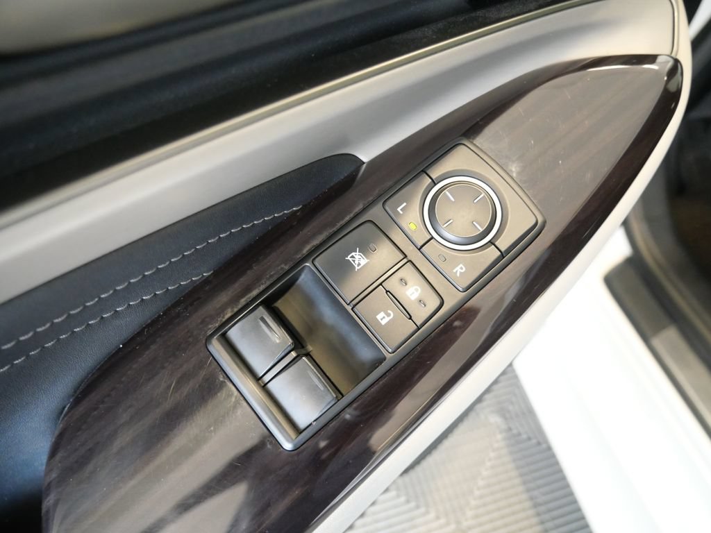 Used 2015 Lexus RC 350 AWD w/ Luxury Package image 15