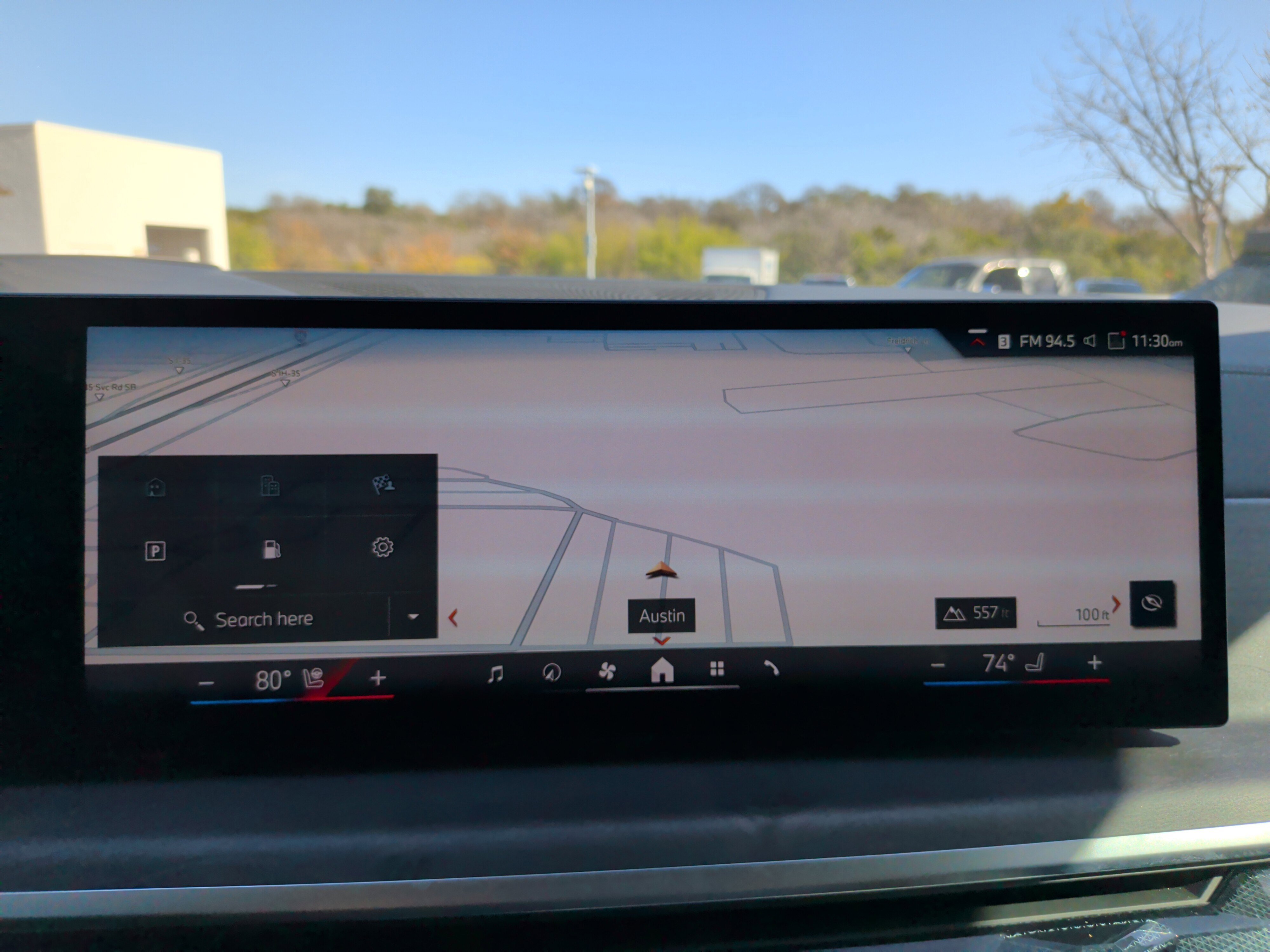 Certified 2025 BMW X7 xDrive40i w/ Premium Package image 24