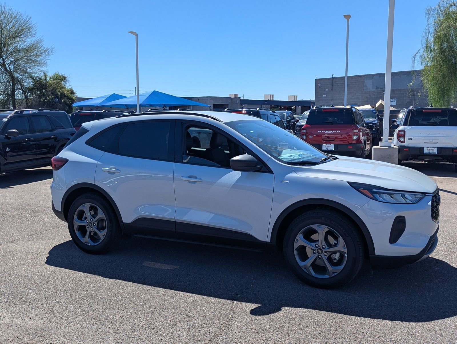 New 2025 Ford Escape ST-Line image 39