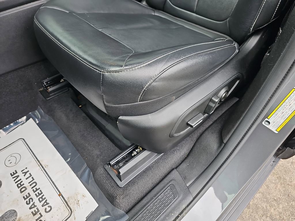 Used 2022 Jeep Grand Cherokee L Limited image 34