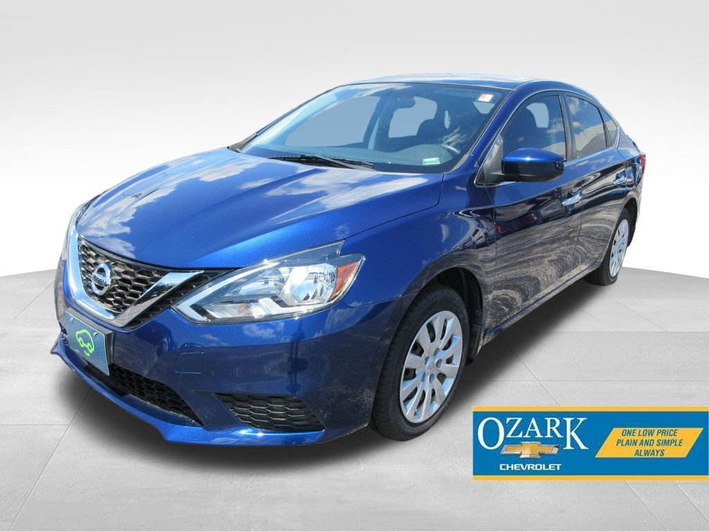 Used 2017 Nissan Sentra S FWD image 1