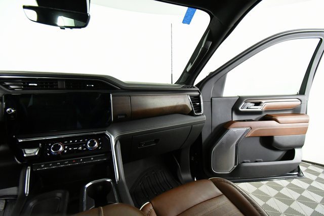 Used 2024 GMC Sierra 3500 Denali Ultimate image 20