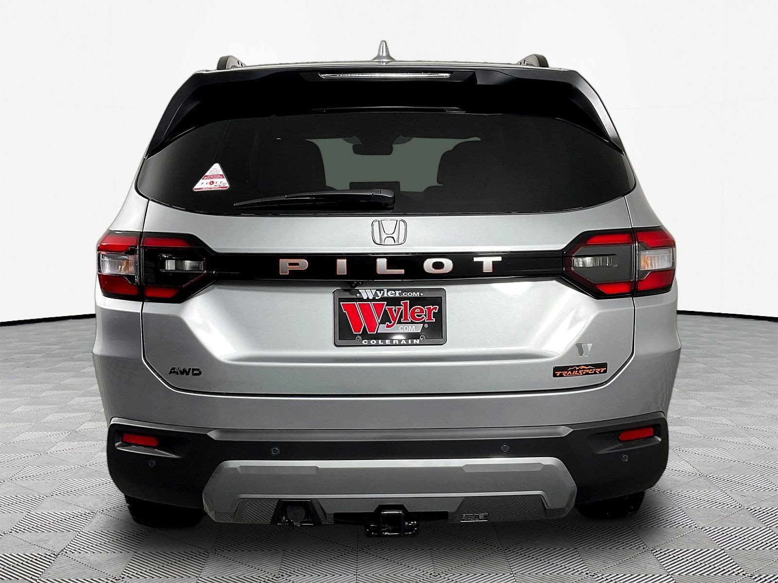 New 2026 Honda Pilot TrailSport image 5