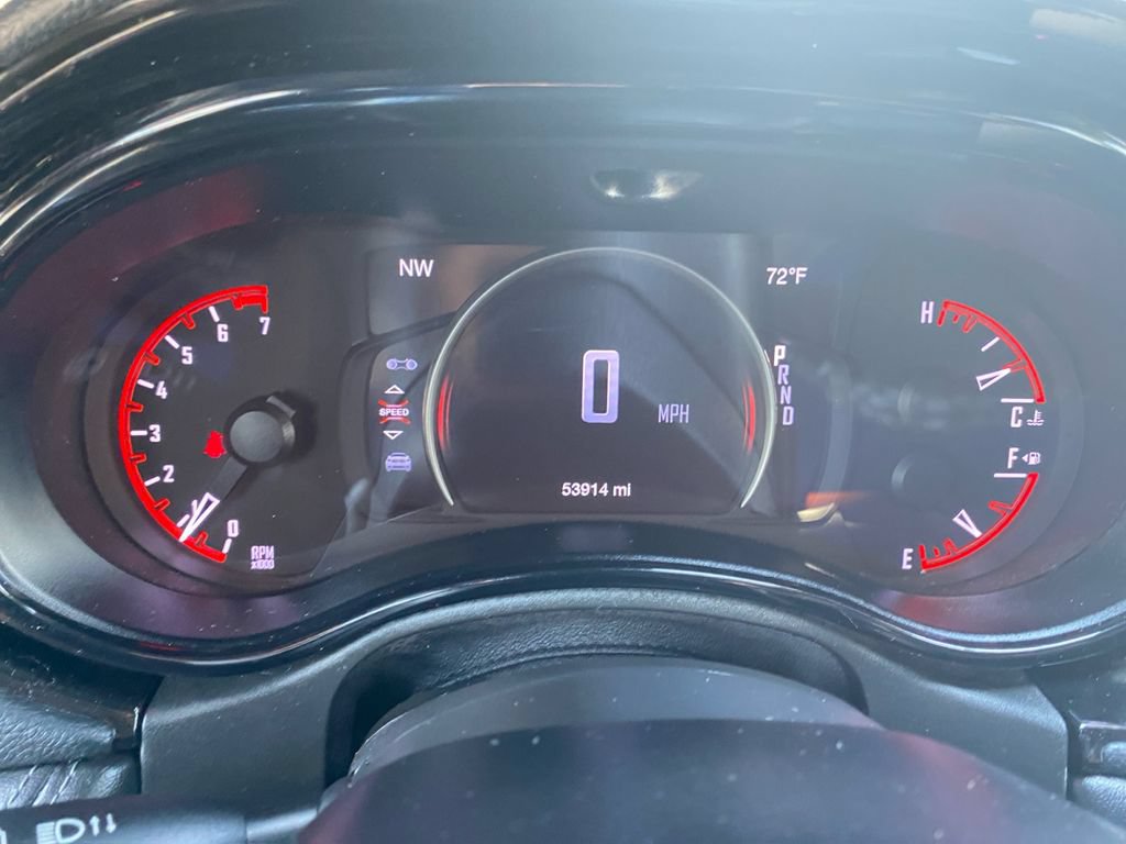 Used 2022 Dodge Durango SXT w/ Blacktop Package AWD/4WD image 31