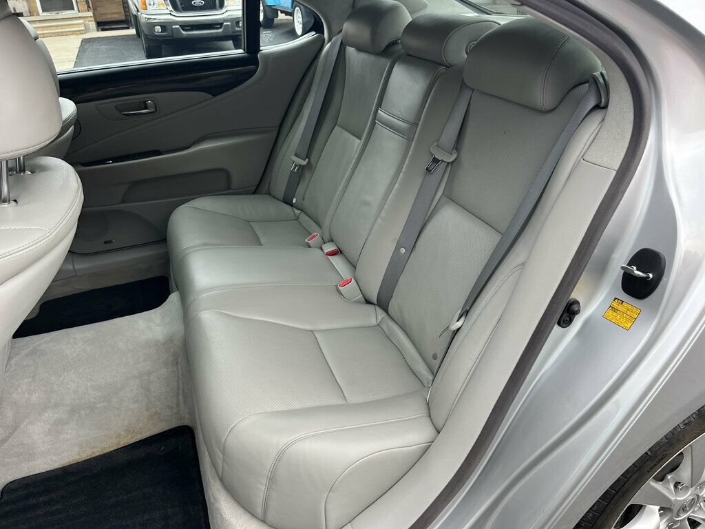 Used 2011 Lexus LS 460 L w/ Luxury Pkg AWD/4WD image 26