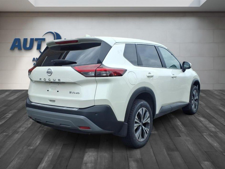 Used 2023 Nissan Rogue SV AWD/4WD image 5