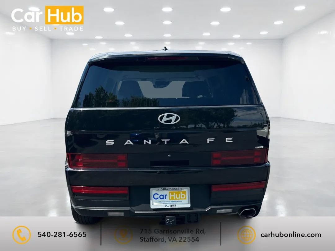 Used 2024 Hyundai Santa Fe SE AWD/4WD image 5