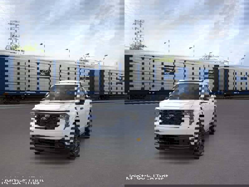 New 2026 Ford Maverick XLT image 2