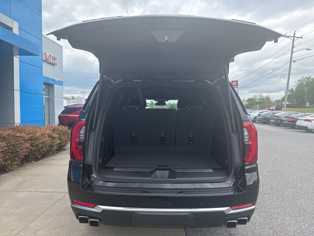 Used 2026 GMC Yukon Denali w/ Sun & Power Step Package image 7