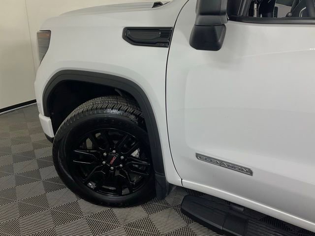 Used 2023 GMC Sierra 1500 Elevation image 39