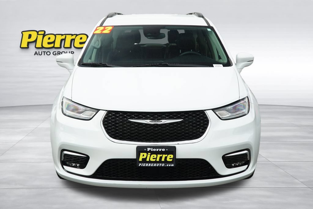Used 2022 Chrysler Pacifica Touring-L FWD image 5