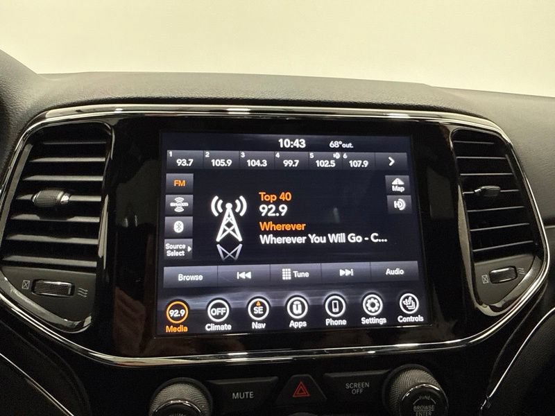 Used 2021 Jeep Grand Cherokee Limited w/ Quick Order Package 28K 80th AWD/4WD image 30