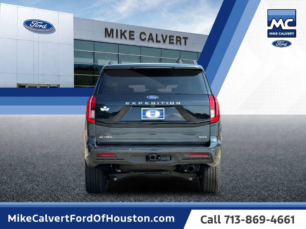 Used 2026 Ford Expedition Max Active RWD image 4