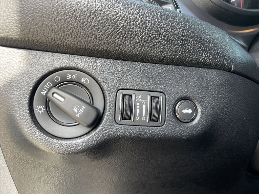 Used 2018 Dodge Challenger SXT Plus image 25