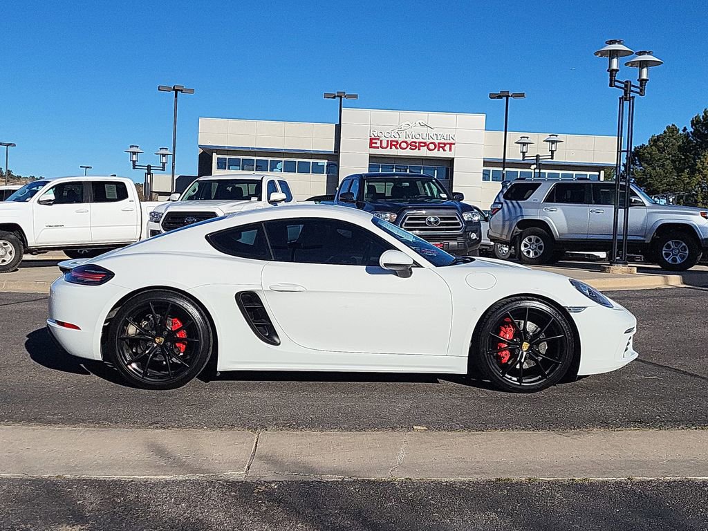 Used 2017 Porsche 718 Cayman S image 3