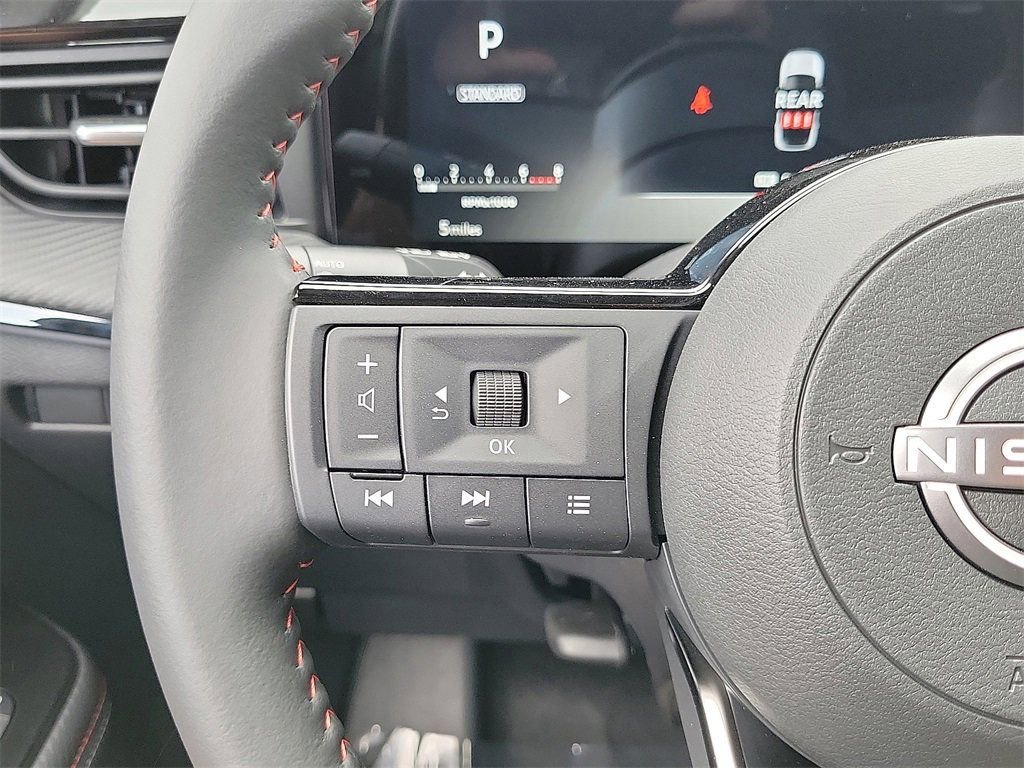 New 2025 Nissan Kicks SR image 6