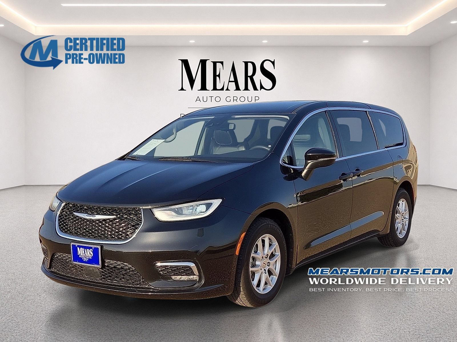 Used 2023 Chrysler Pacifica Touring-L