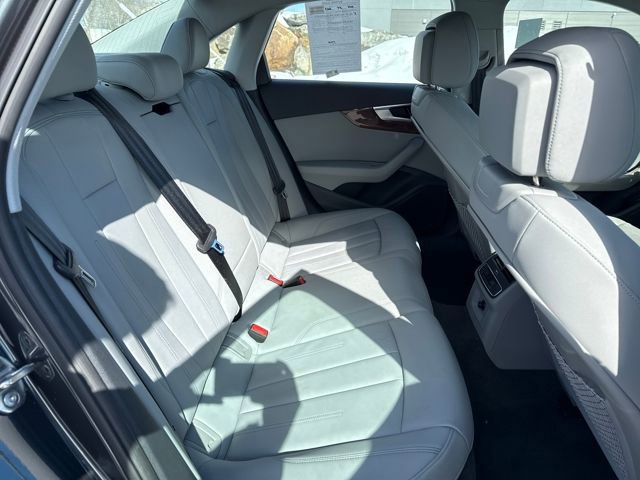 Used 2023 Audi A4 2.0T Premium w/ Convenience Package image 13