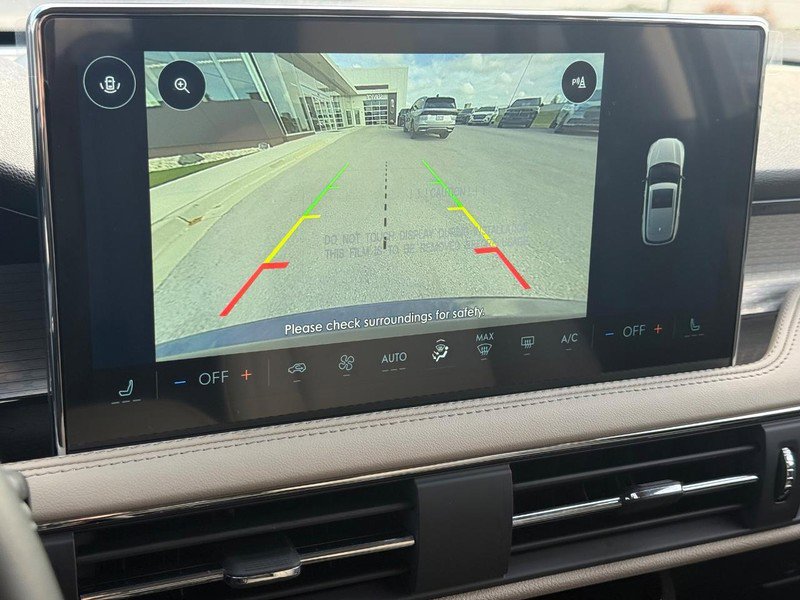 New 2026 Lincoln Corsair Premiere image 11