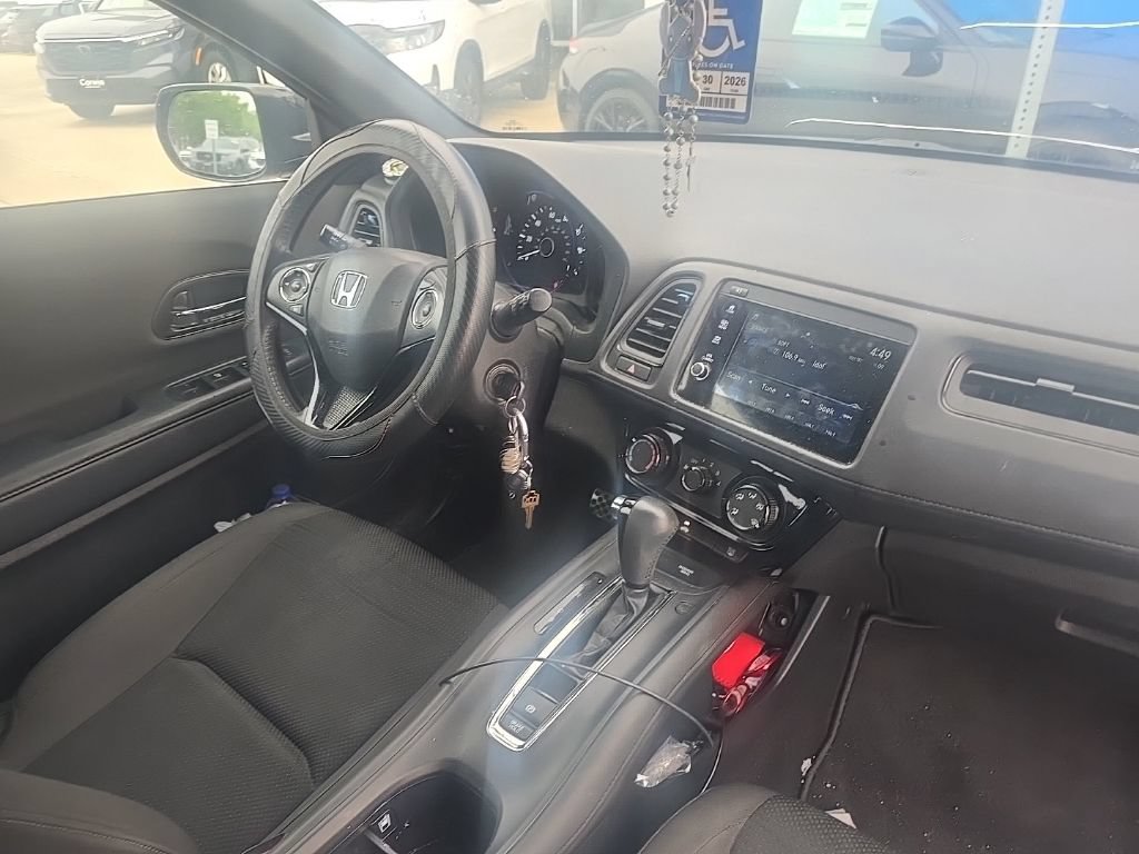 Used 2019 Honda HR-V Sport image 17