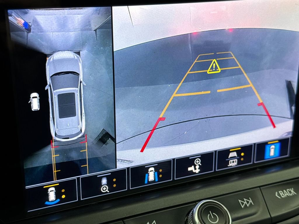 Used 2021 Chevrolet Blazer LT w/ Sound & Technology Package image 19