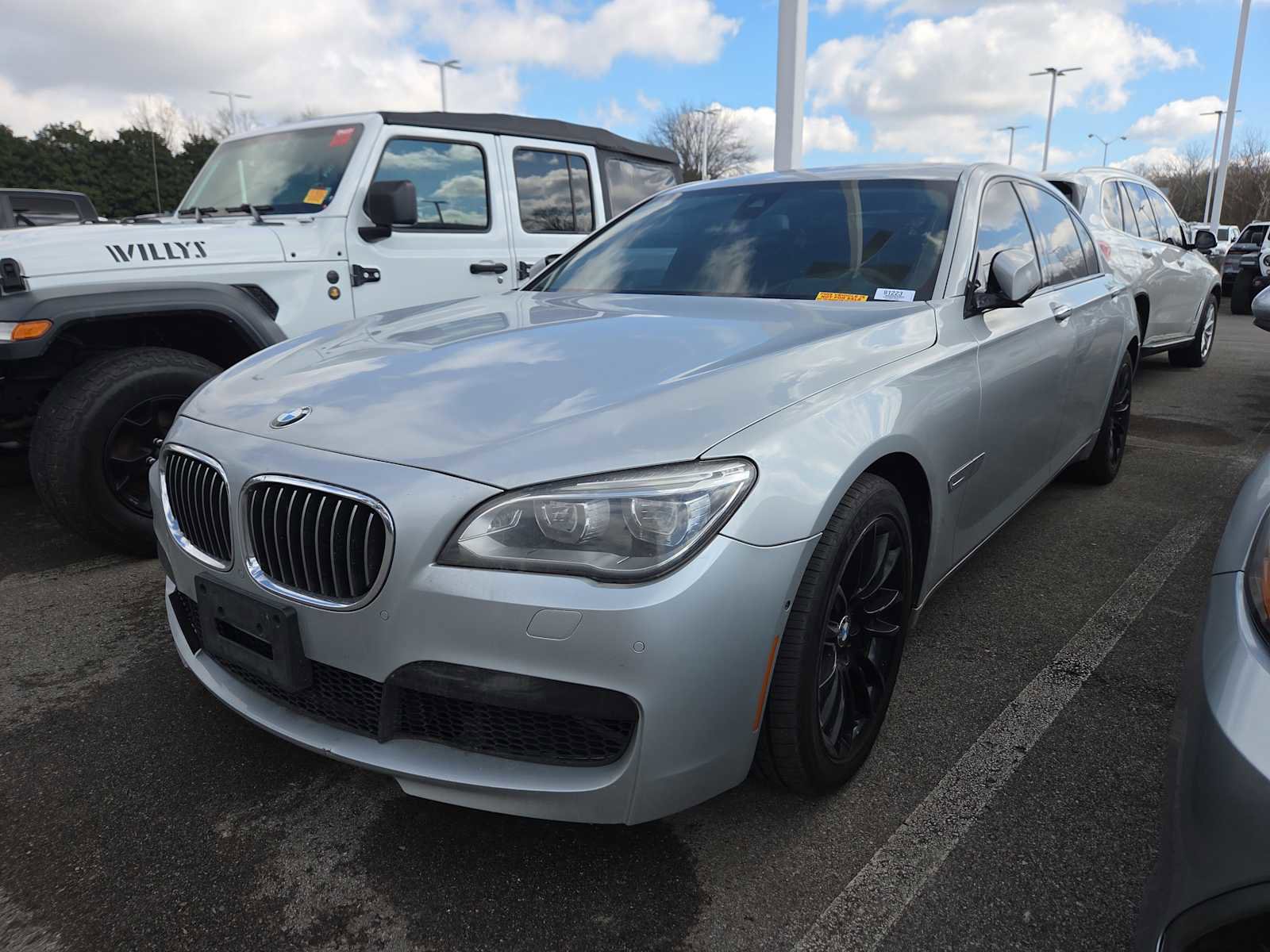 Used 2014 BMW 750Li xDrive image 8