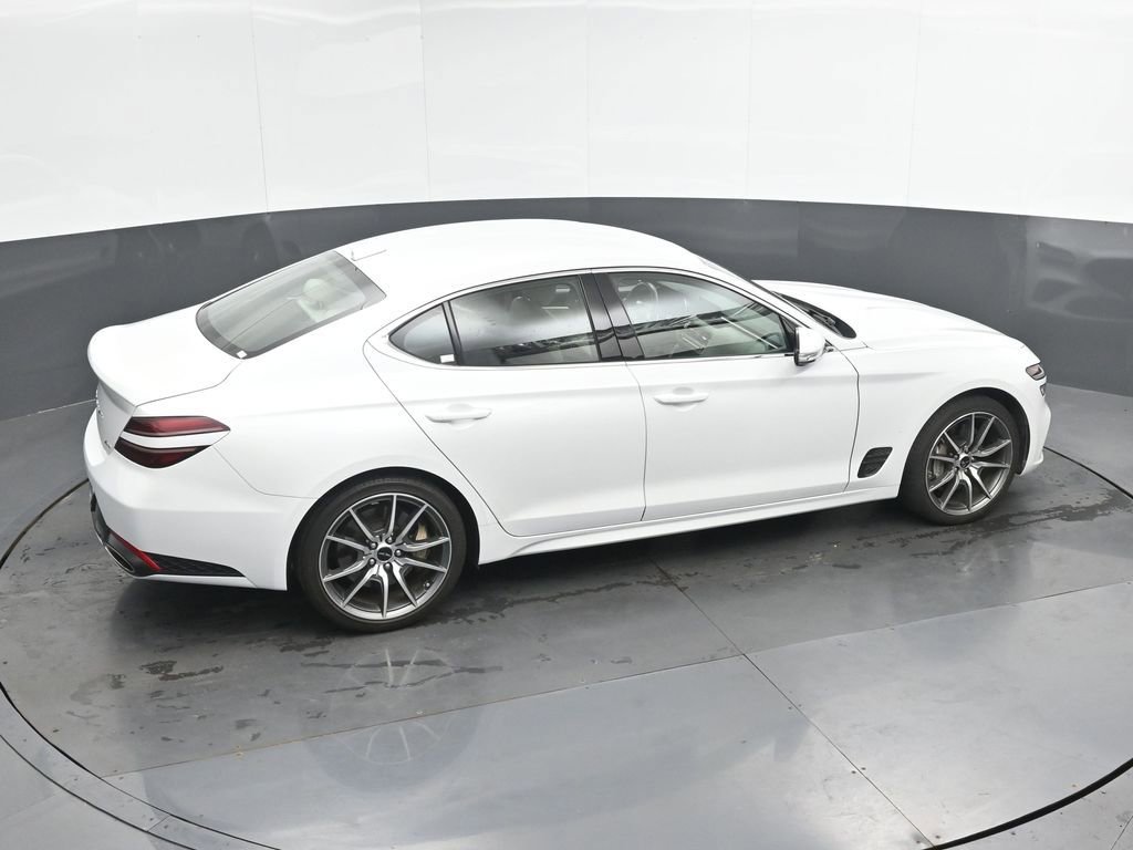 Used 2024 Genesis G70 2.5T image 37