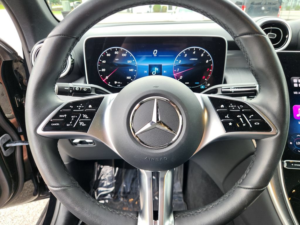 Certified 2025 Mercedes-Benz GLC 300 4MATIC image 22