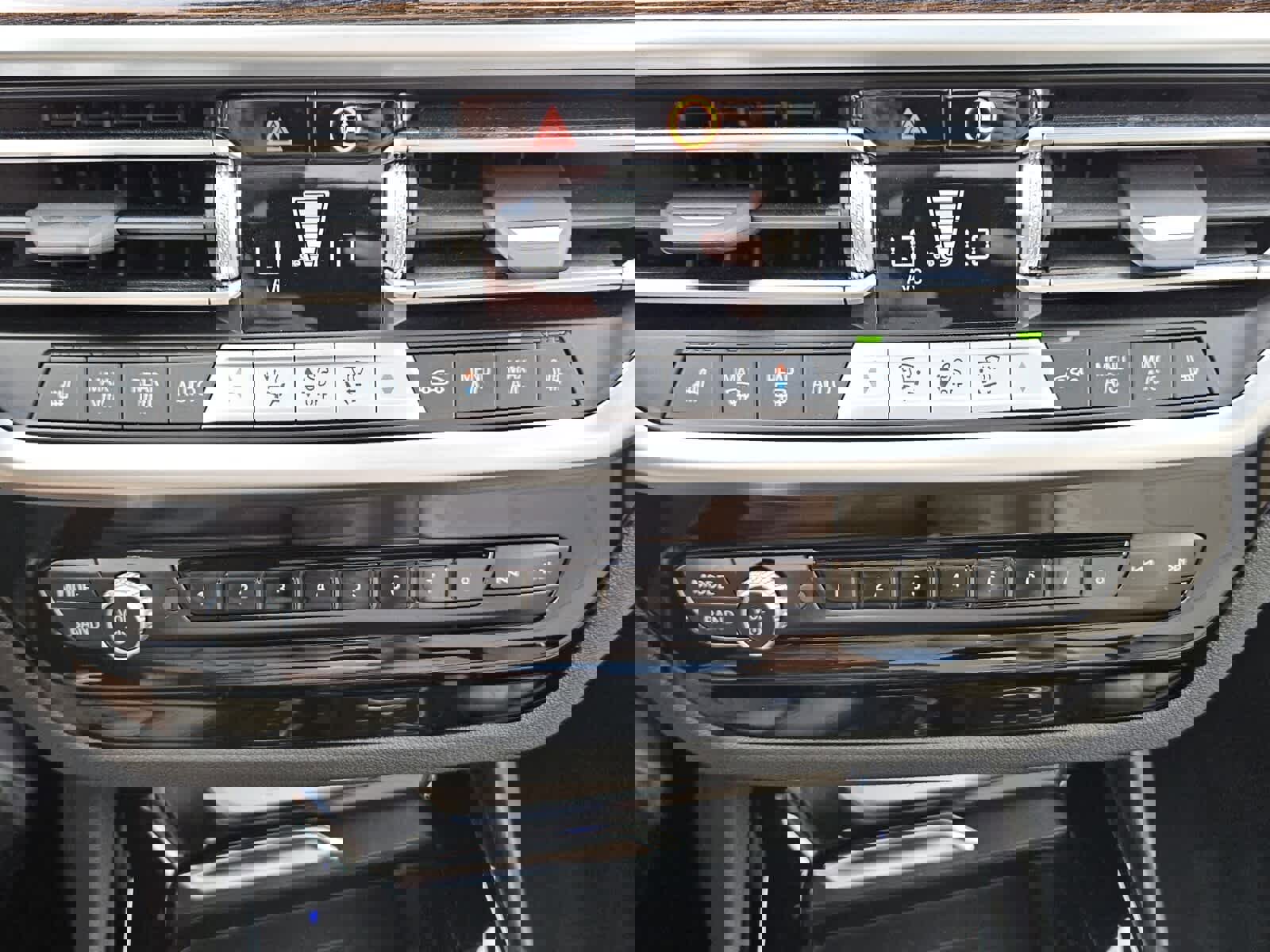 Used 2024 BMW X3 xDrive30i w/ Convenience Package image 10