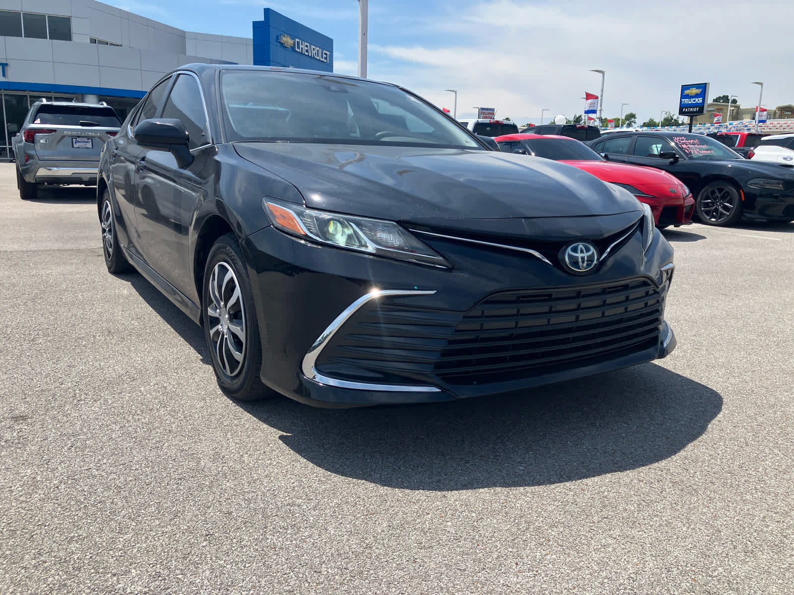 Used 2024 Toyota Camry LE FWD image 1