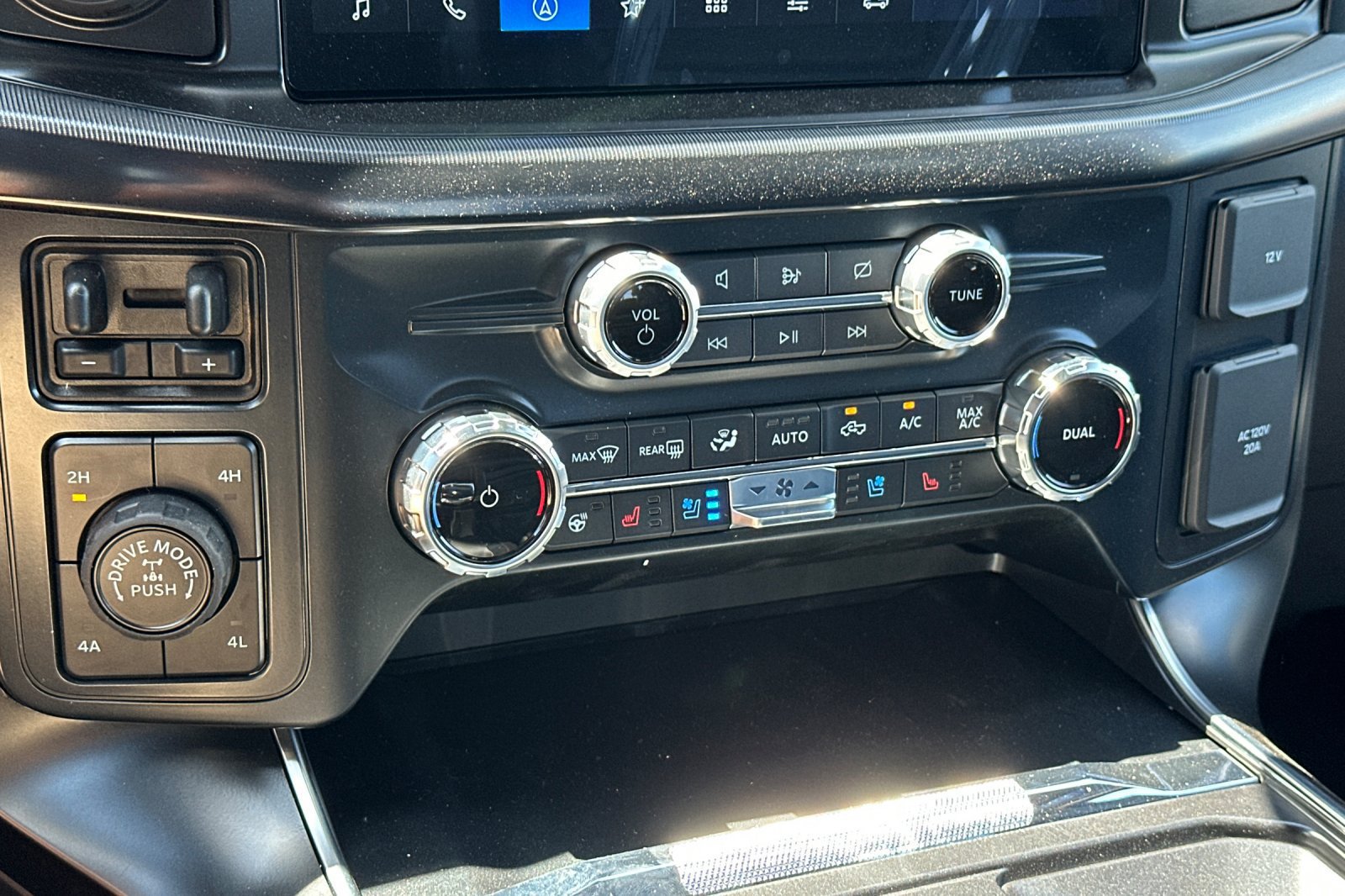 New 2026 Ford F150 Raptor AWD/4WD image 20