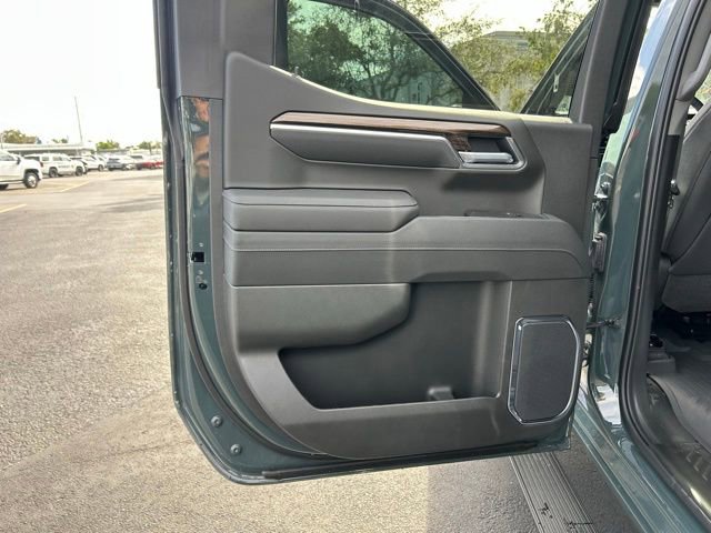 New 2026 Chevrolet Silverado 1500 LT Trail Boss w/ Convenience Package II image 9