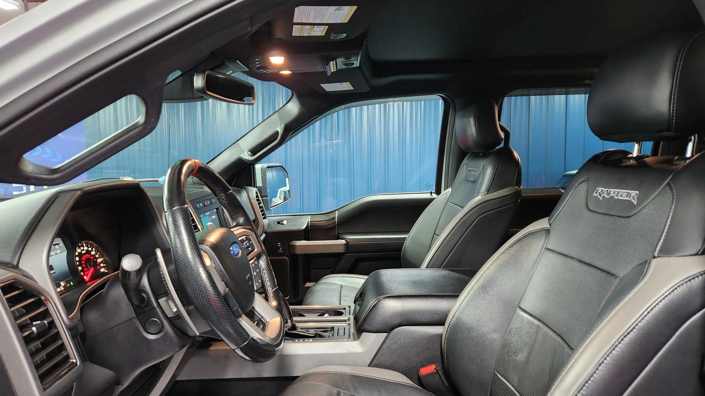 Used 2017 Ford F150 Raptor w/ Equipment Group 802A Luxury image 9