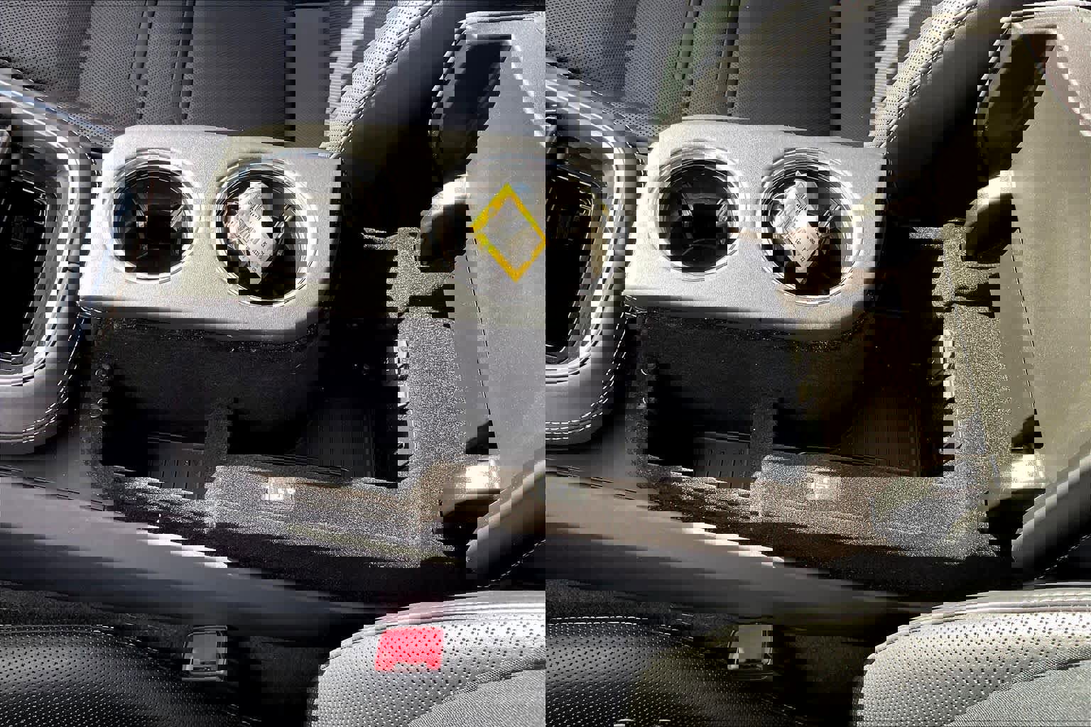 Used 2022 Porsche Panamera Turbo S image 37