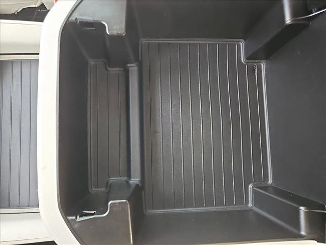 Used 2021 GMC Yukon Denali w/ Denali Premium Package image 15