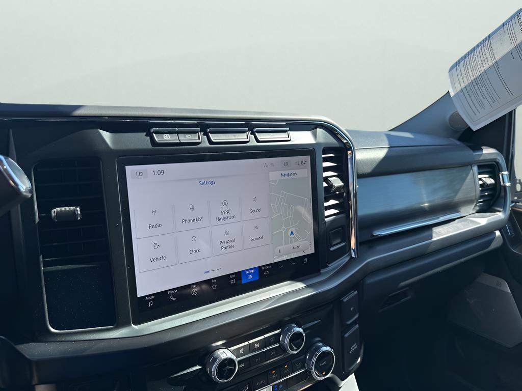 Used 2023 Ford F350 Lariat w/ Snow Plow Prep Package image 31