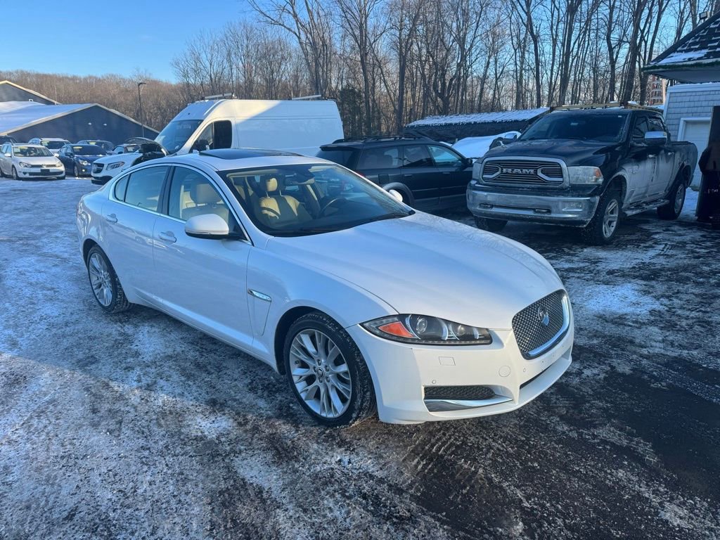 Used 2013 Jaguar XF 3.0 image 10