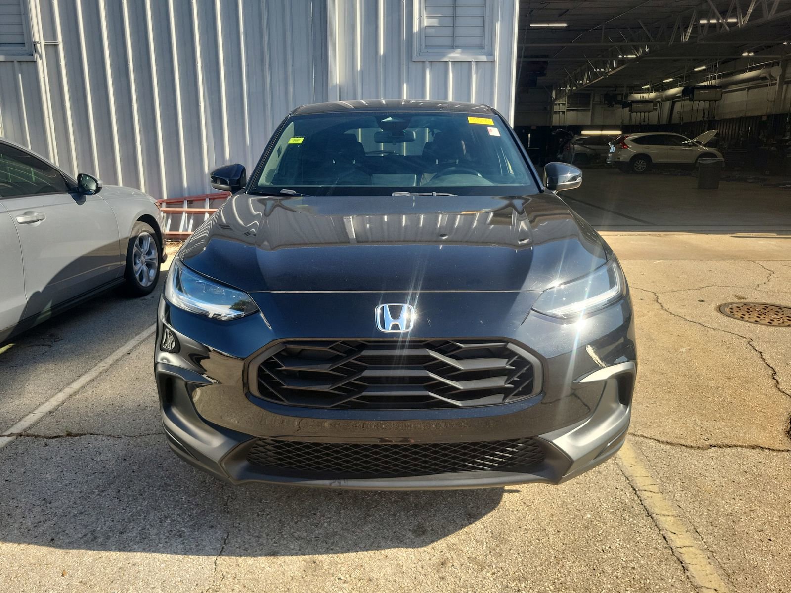 Certified 2023 Honda HR-V Sport image 2