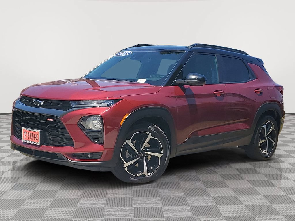 Used 2023 Chevrolet TrailBlazer RS w/ Sun and Liftgate Package FWD image 2