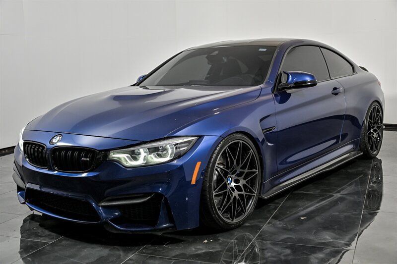 Used 2020 BMW M4 Coupe w/ Competition Package RWD image 5
