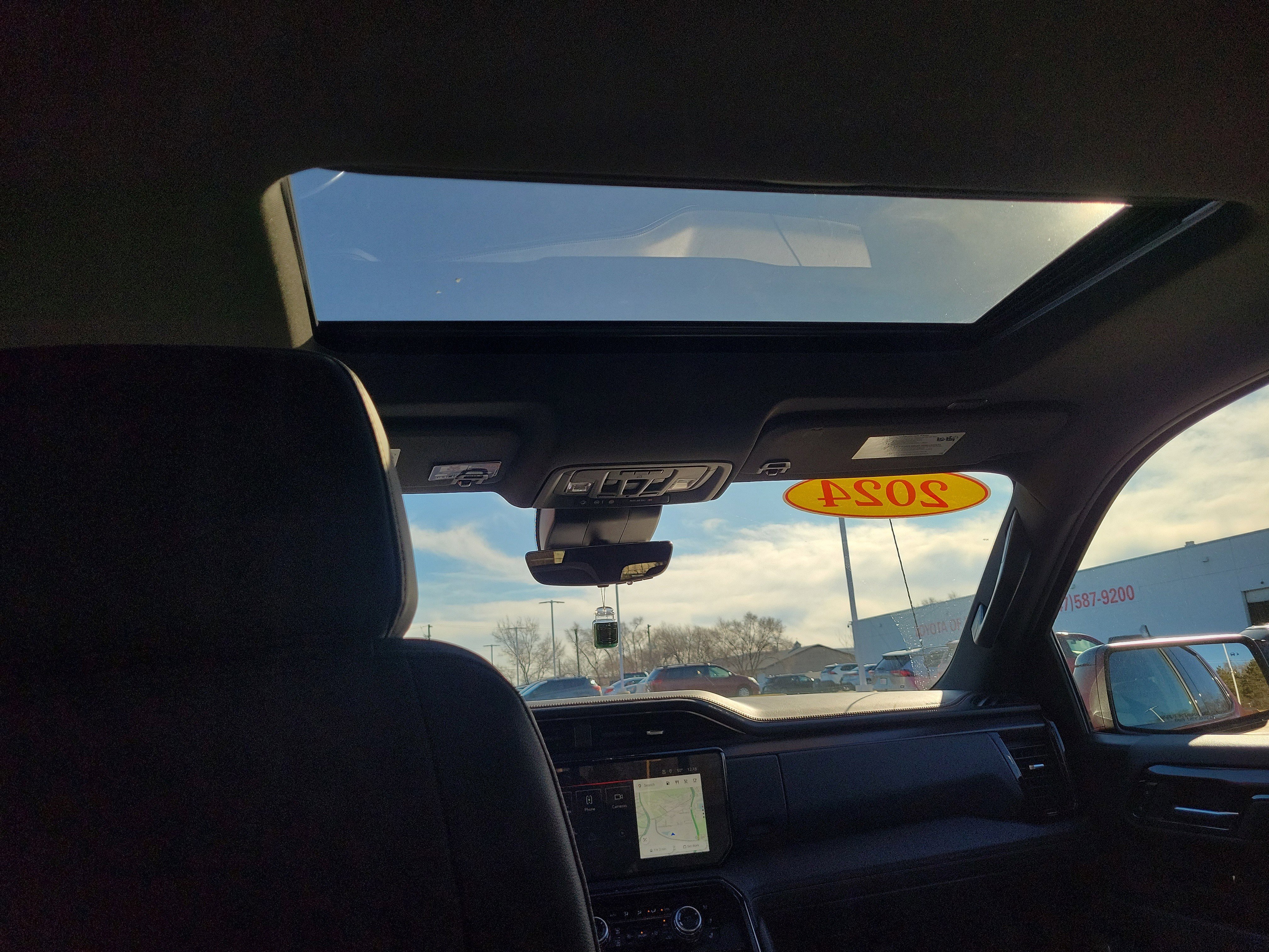 Used 2024 GMC Sierra 1500 AT4 w/ Technology Package image 13