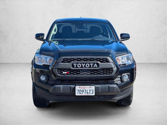 Used 2023 Toyota Tacoma SR5 RWD image 2