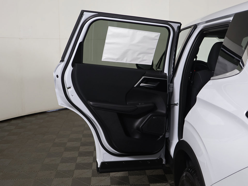 New 2026 Mitsubishi Outlander ES AWD/4WD image 22