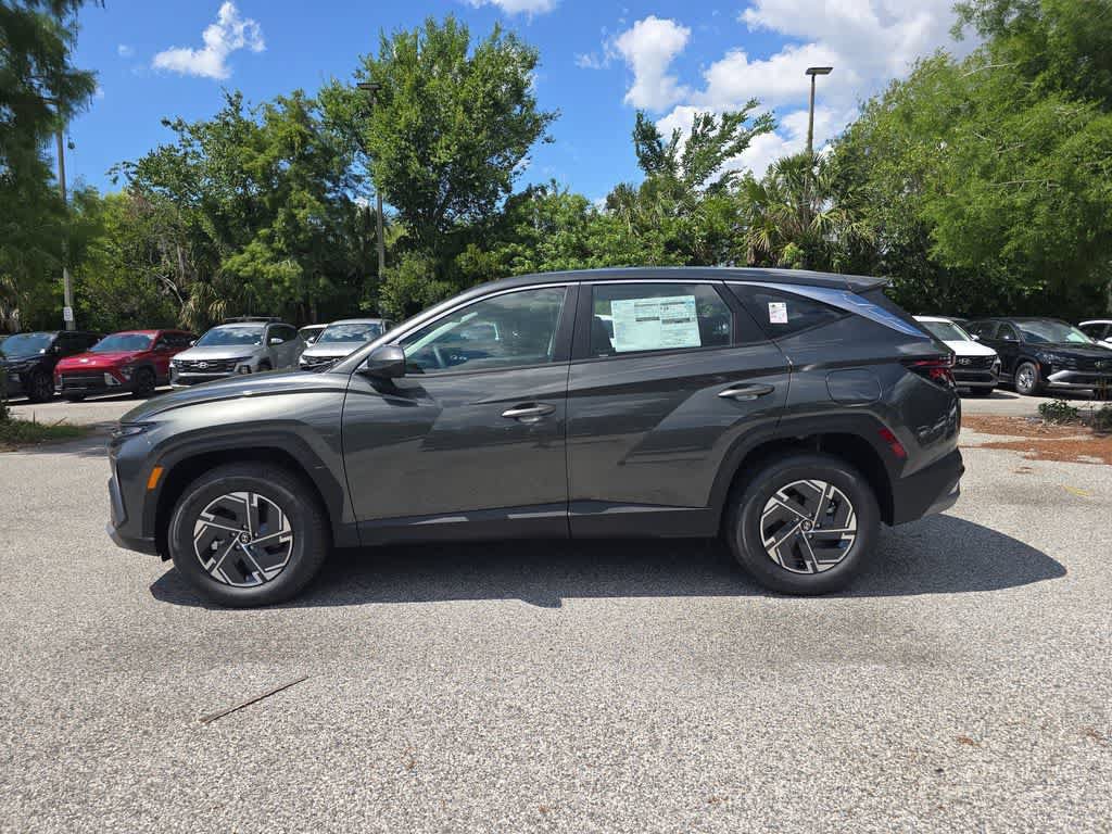New 2026 Hyundai Tucson Blue SE AWD/4WD image 3