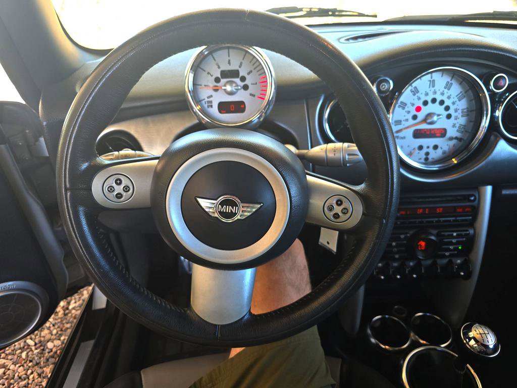 Used 2005 MINI Cooper S image 19