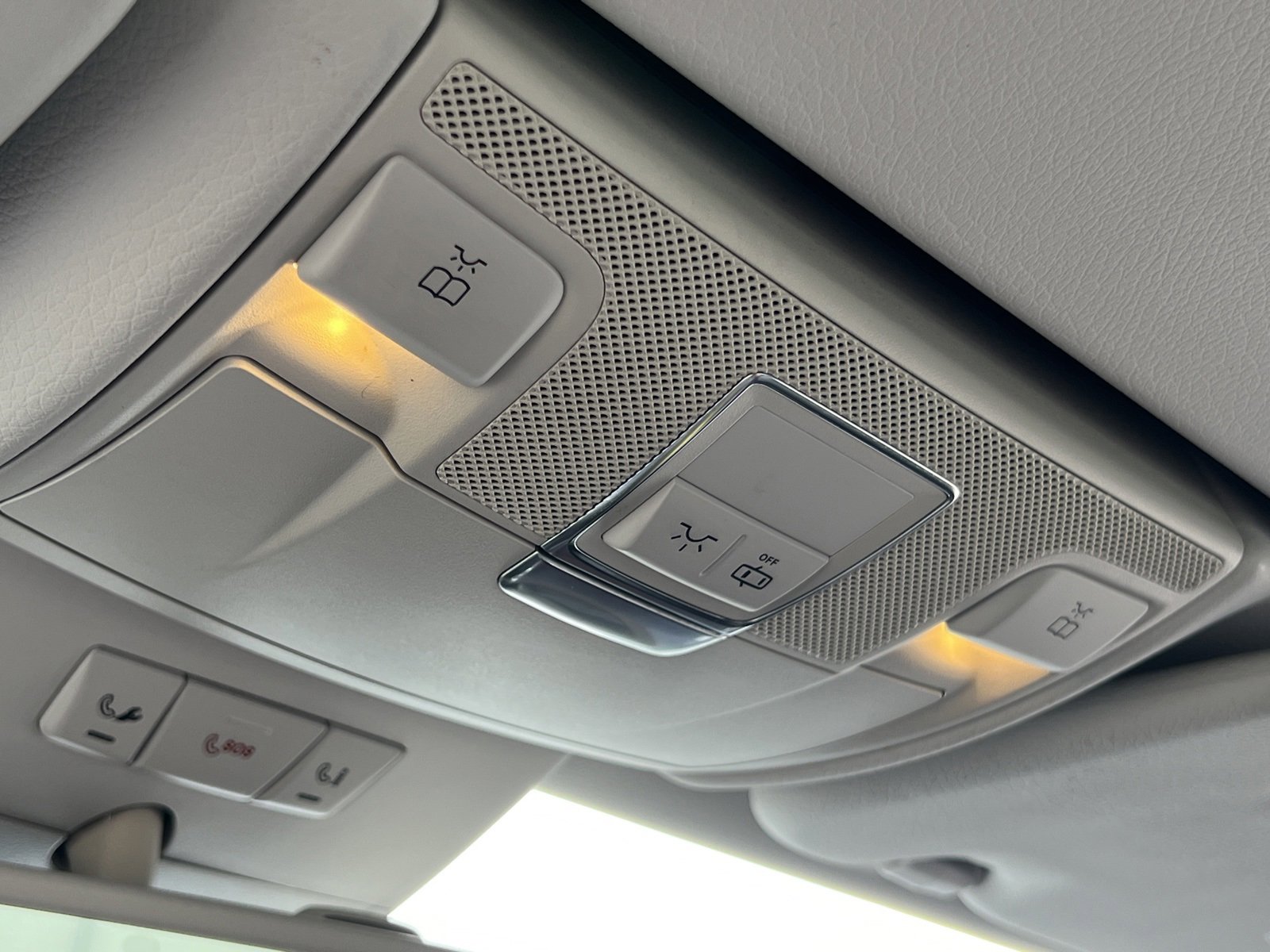 Used 2014 Mercedes-Benz SL 550 image 28