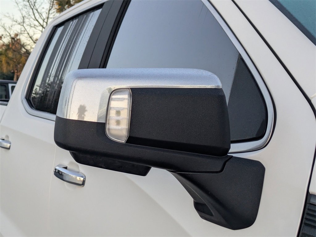 Used 2024 GMC Sierra 1500 Denali Ultimate image 12