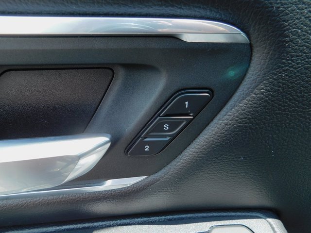 Used 2025 RAM 1500 Laramie image 28