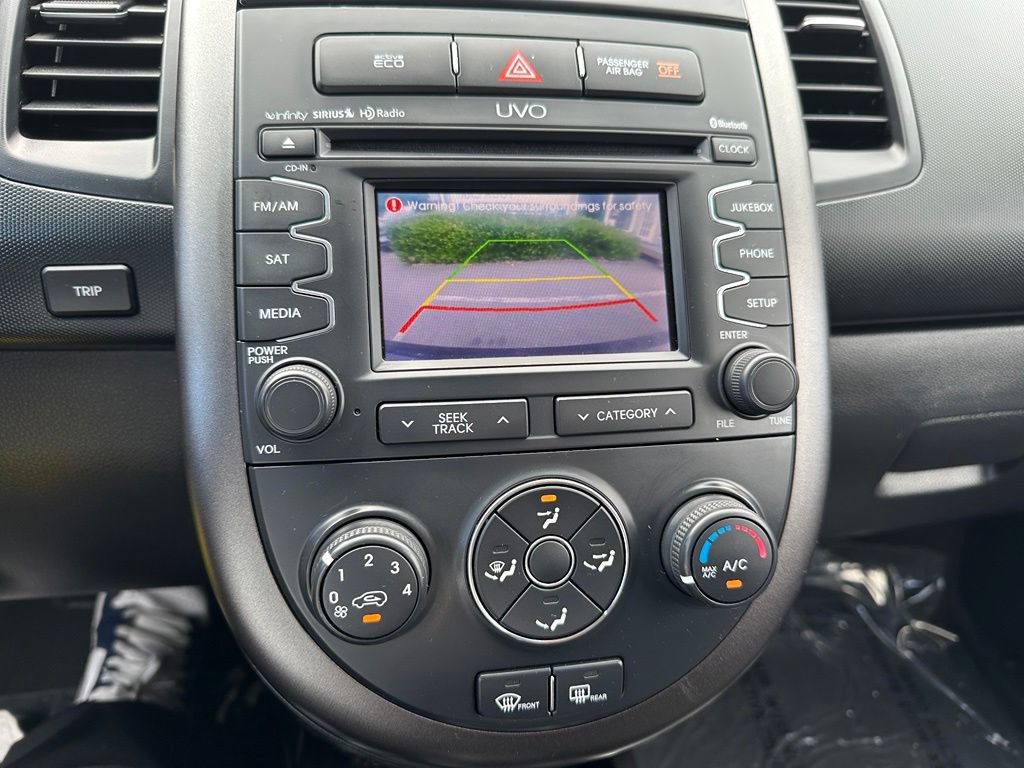 Used 2012 Kia Soul + w/ Audio Pkg FWD image 13
